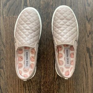 Steve Madden slip on sneakers